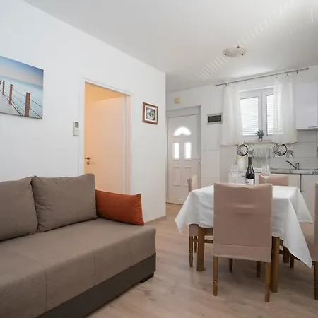 Apartment Pavlakovic