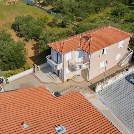 Pavlakovic Sveti Filip i Jakov